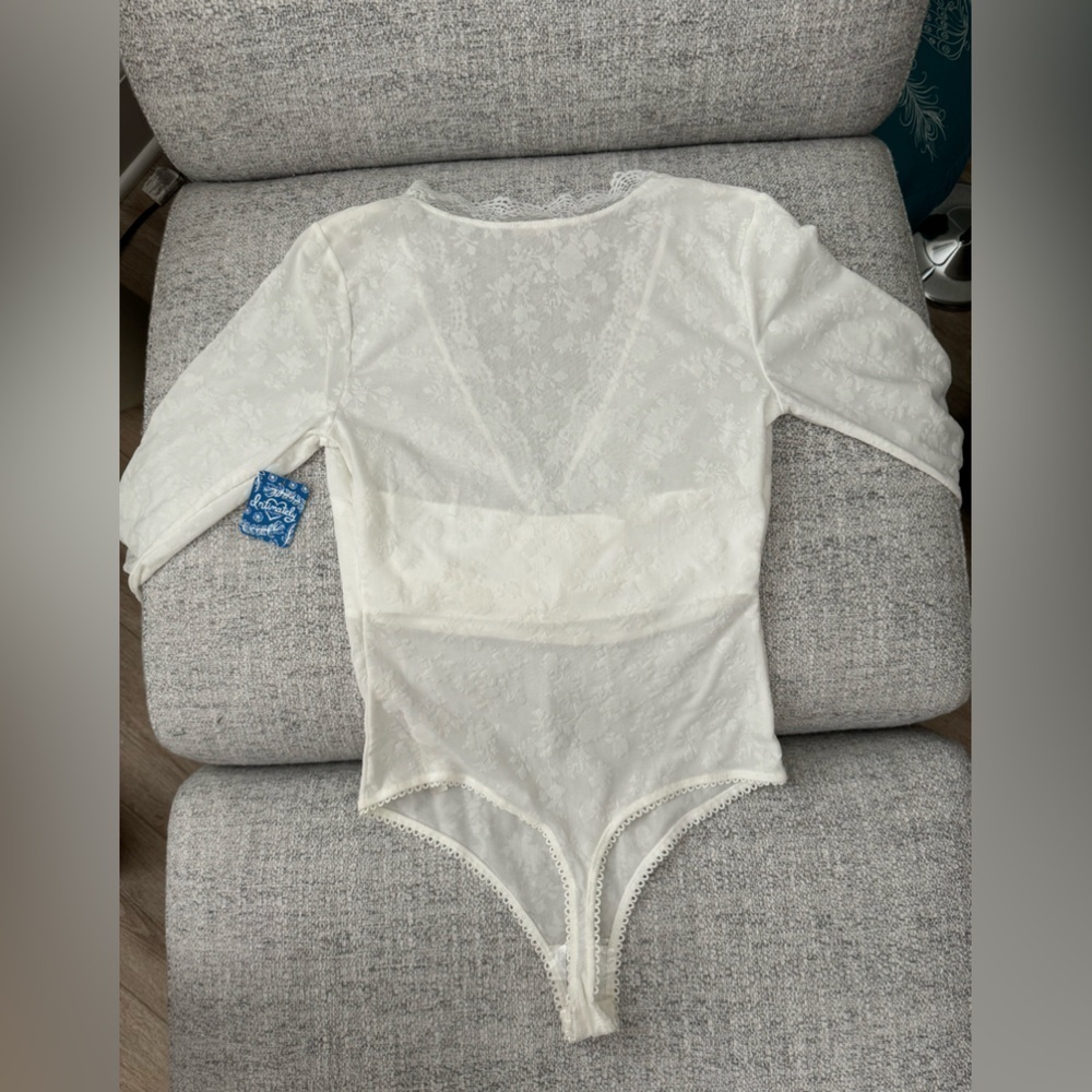 Free People Imtimately white thong bodysuit - Picture 8 of 9